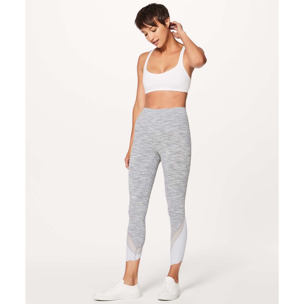 Lululemon Wunder Under Scallop Crop